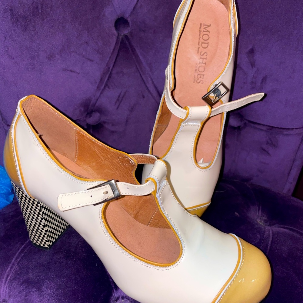 Retro 60’s Style Mod Shoes UK Brand Size 38 NEVER WORN!